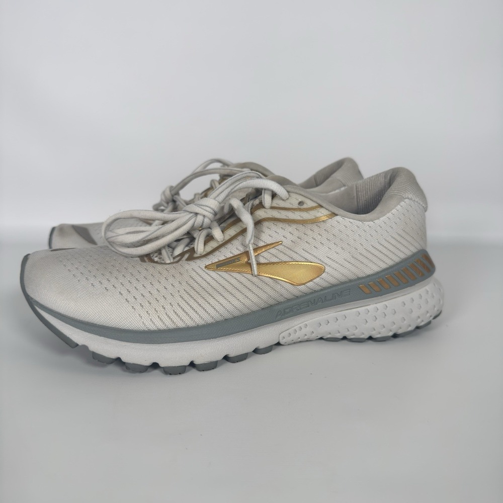Brooks Adrenaline GTS 20 Running Shoes Womens 8 Gray Gold 1202961B164